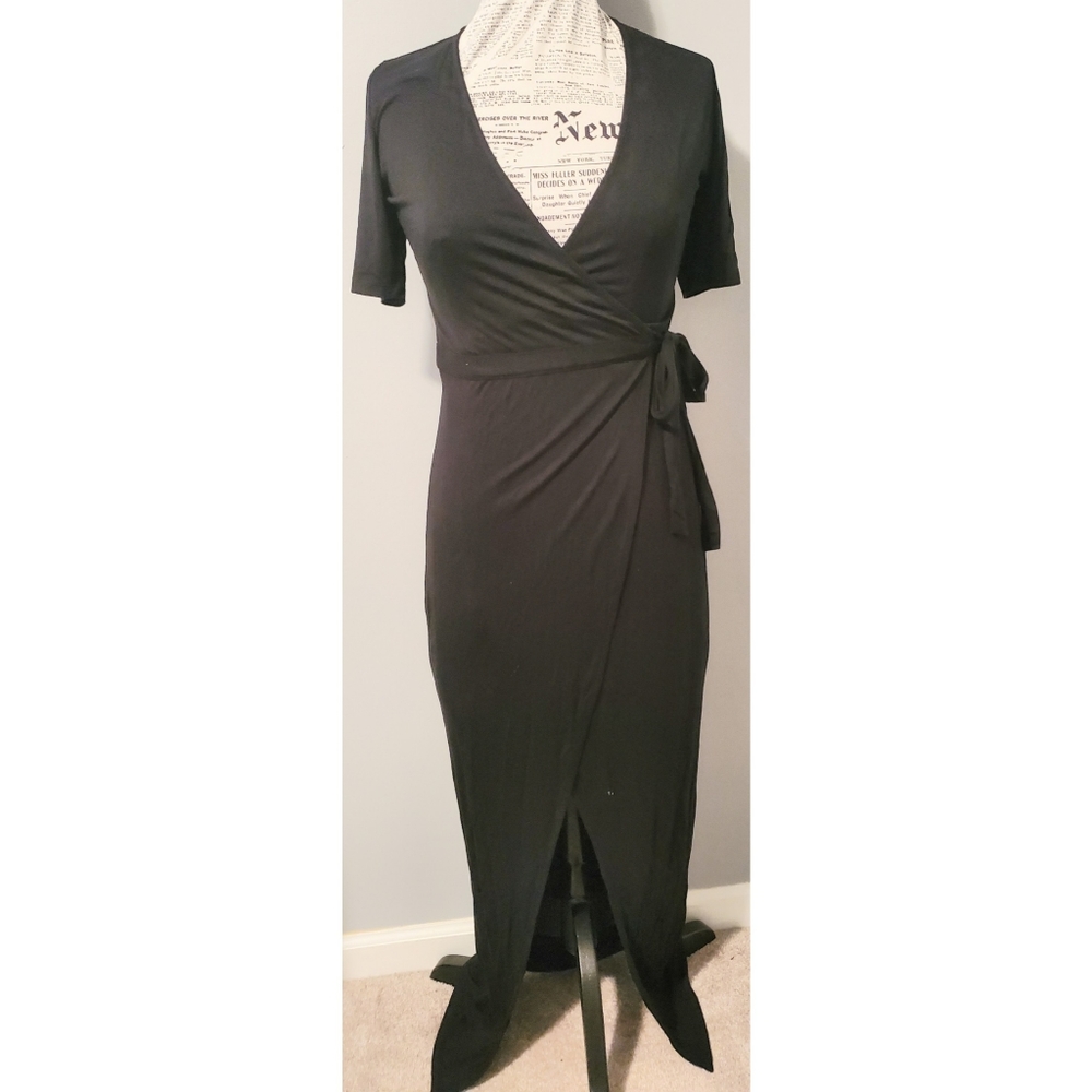SOLD!! 💋SEXY WRAP AROUND DRESS💋